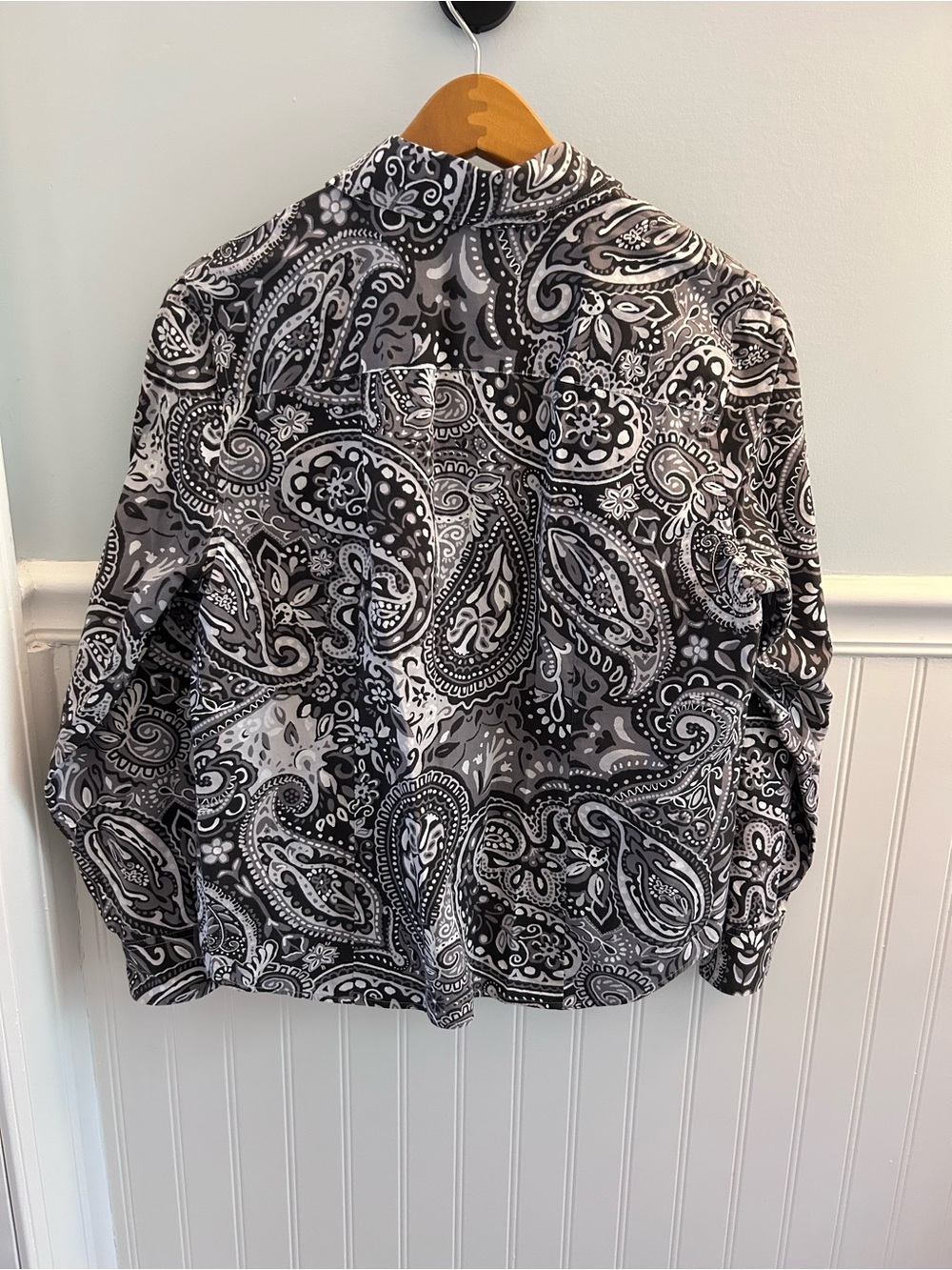 Coldwater Creek Black White Paisley Shirt 100% Cotton - Picture 3 of 5